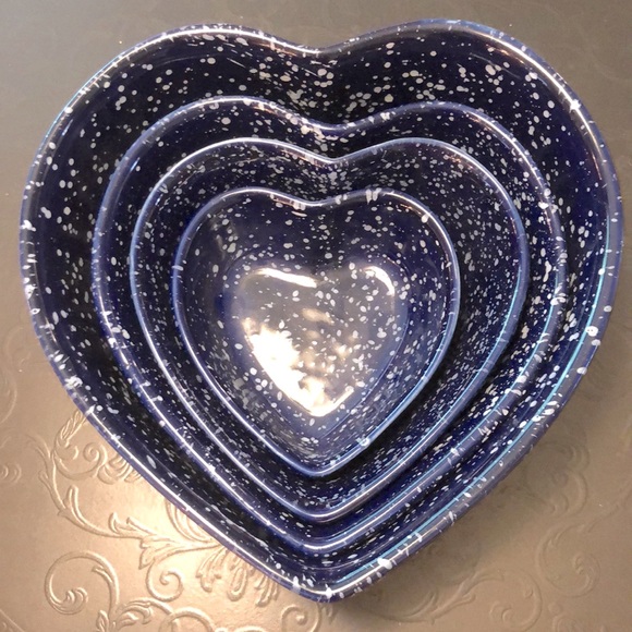 New Cobalt Blue Speckled Heart Shaped Pottery Nesting Bowls 4 Piece Set